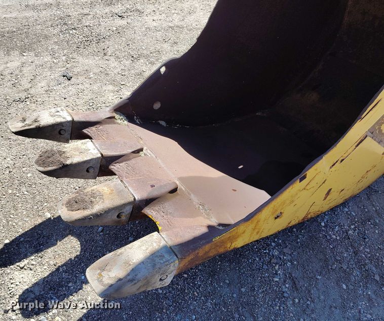 image for item DP4979 1977 Caterpillar 235 excavator