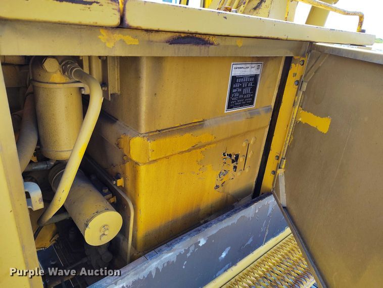 image for item DP4979 1977 Caterpillar 235 excavator