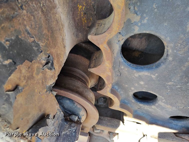 image for item DP4979 1977 Caterpillar 235 excavator