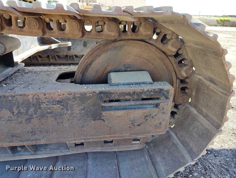 image for item DP4979 1977 Caterpillar 235 excavator