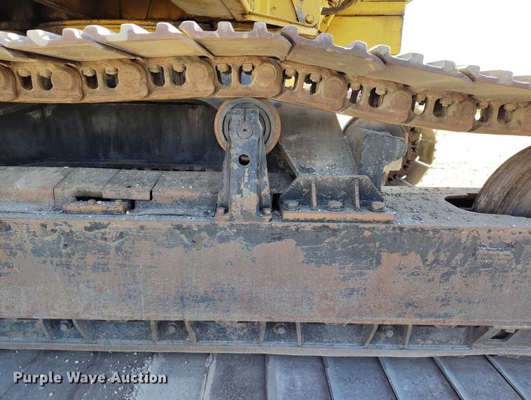 image for item DP4979 1977 Caterpillar 235 excavator