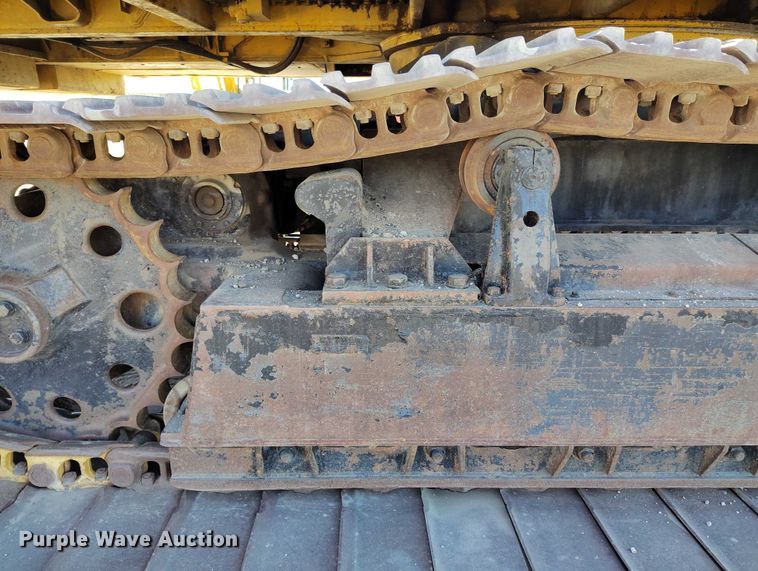 image for item DP4979 1977 Caterpillar 235 excavator