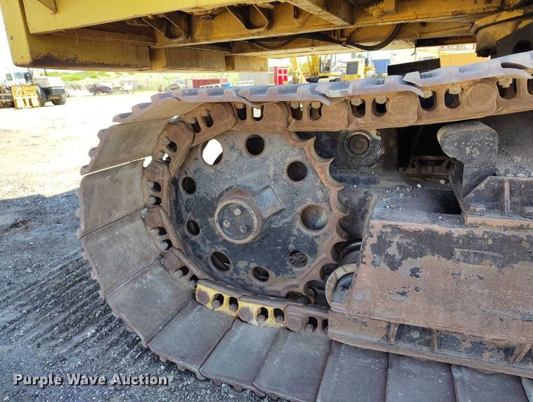 image for item DP4979 1977 Caterpillar 235 excavator