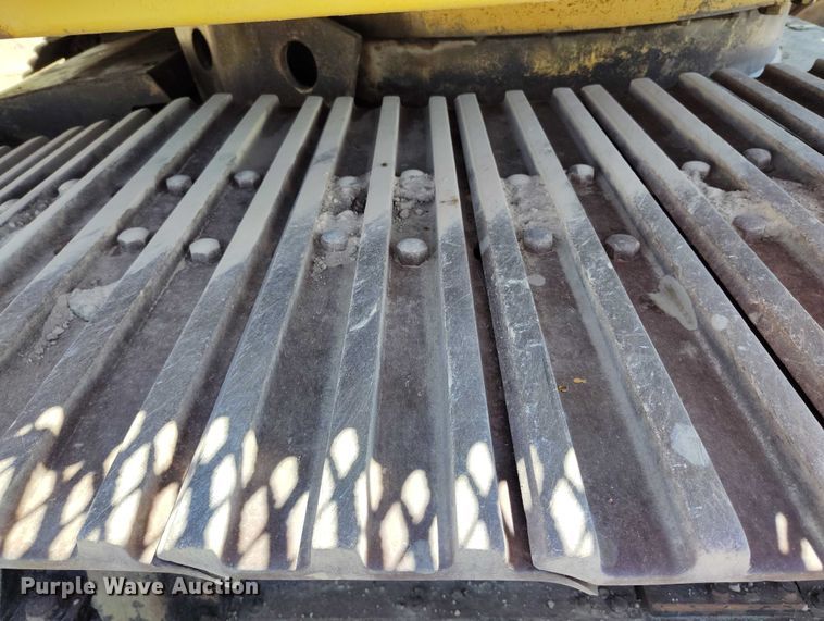 image for item DP4979 1977 Caterpillar 235 excavator