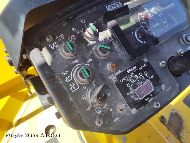 image for item DP4995 2022 Sakai SW994 double drum vibratory roller