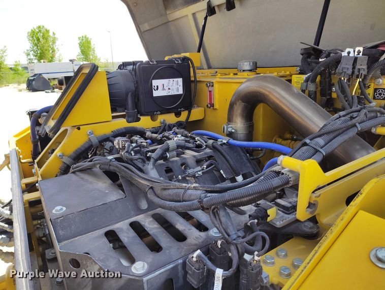 image for item DP4995 2022 Sakai SW994 double drum vibratory roller