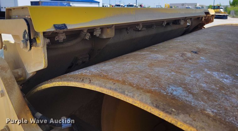 image for item DP4995 2022 Sakai SW994 double drum vibratory roller