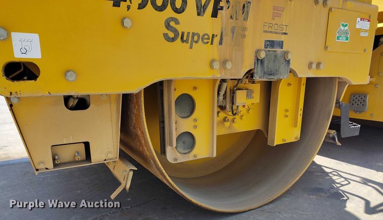 image for item DP4995 2022 Sakai SW994 double drum vibratory roller