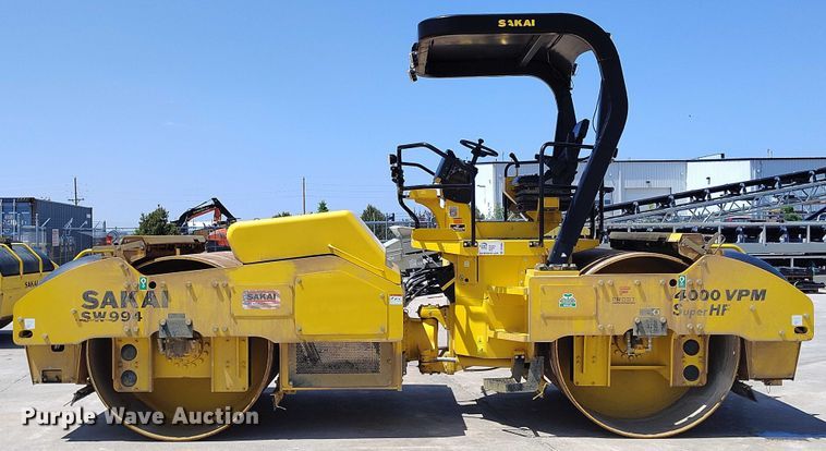 image for item DP4996 2022 Sakai SW994 double drum vibratory roller