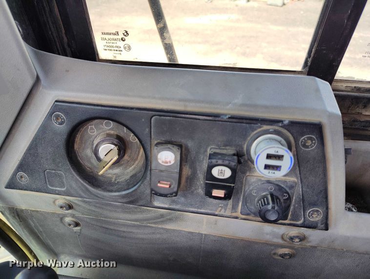 image for item DP5003 2013 Caterpillar 950K wheel loader