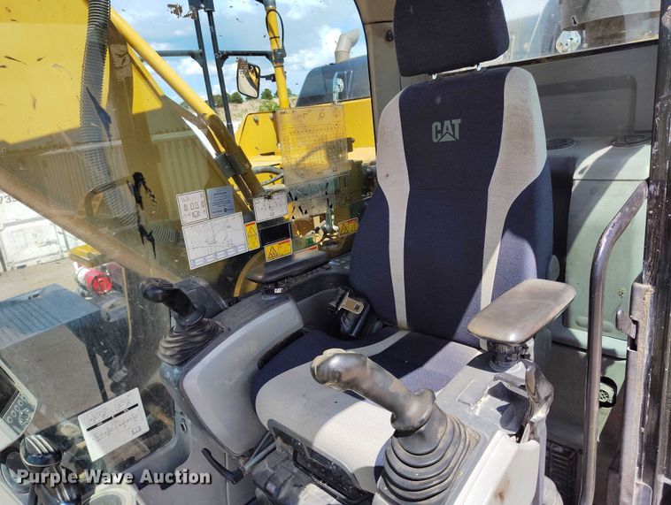 image for item DP5006 2012 Caterpillar 329E L excavator