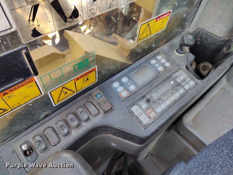 image for item DP5006 2012 Caterpillar 329E L excavator