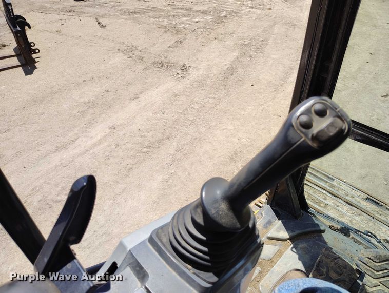 image for item DP5006 2012 Caterpillar 329E L excavator