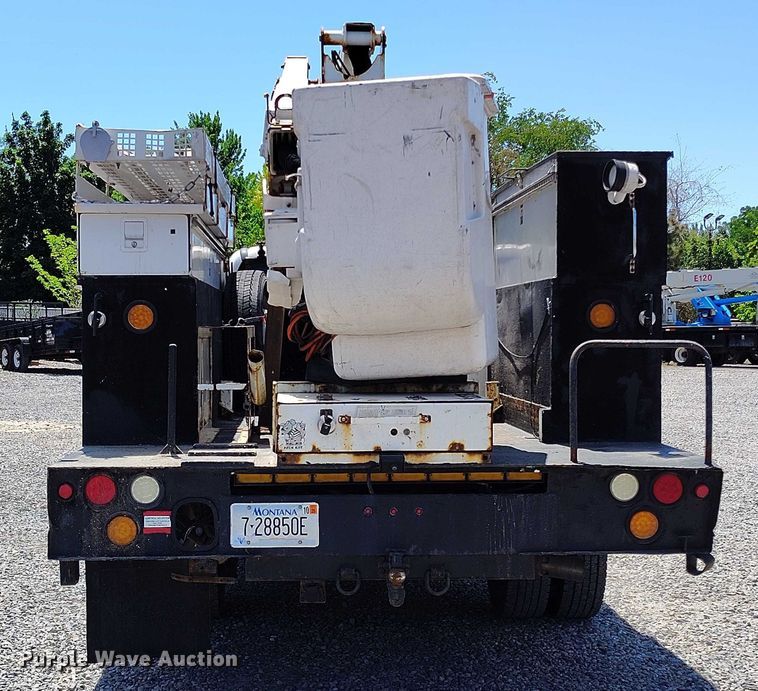 image for item DP5018 2019 Ford F550 bucket truck