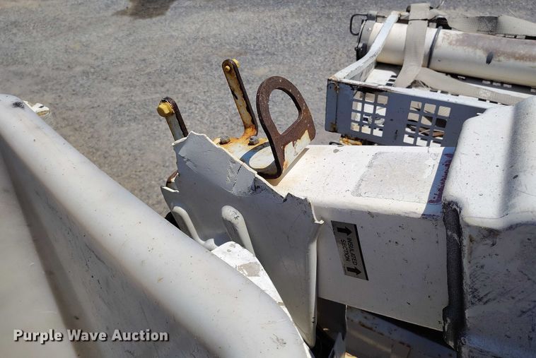 image for item DP5018 2019 Ford F550 bucket truck