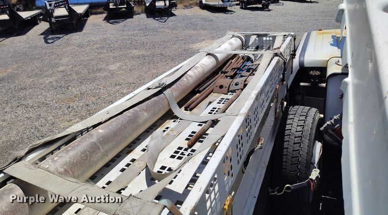 image for item DP5018 2019 Ford F550 bucket truck