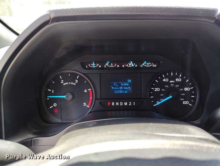 image for item DP5018 2019 Ford F550 bucket truck