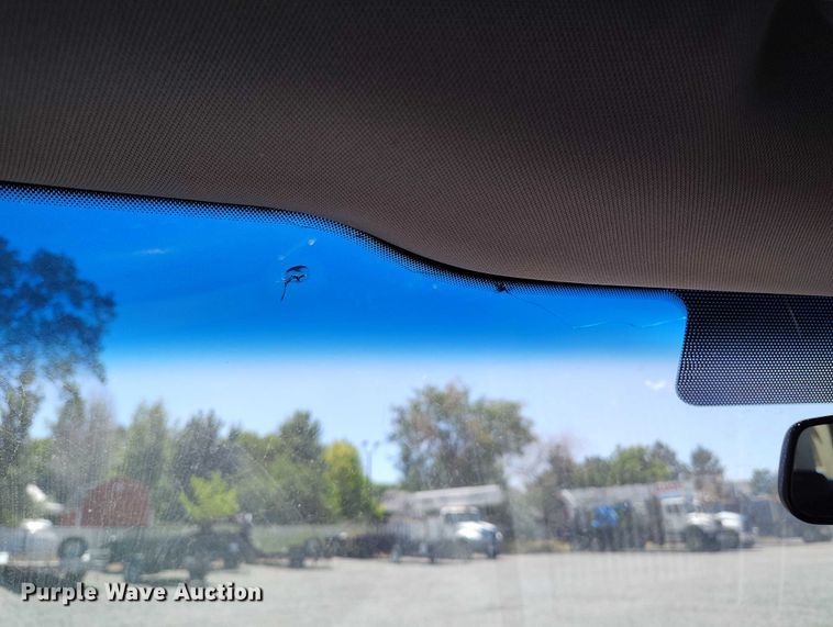 image for item DP5018 2019 Ford F550 bucket truck