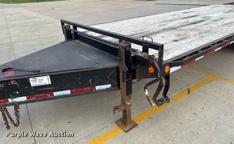 image for item DQ1047 2009 Load Max LLC equipment trailer