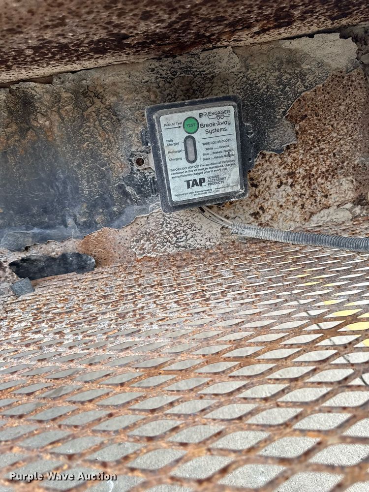 image for item DQ1047 2009 Load Max LLC equipment trailer