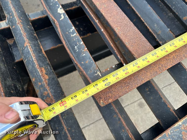 image for item DQ1047 2009 Load Max LLC equipment trailer