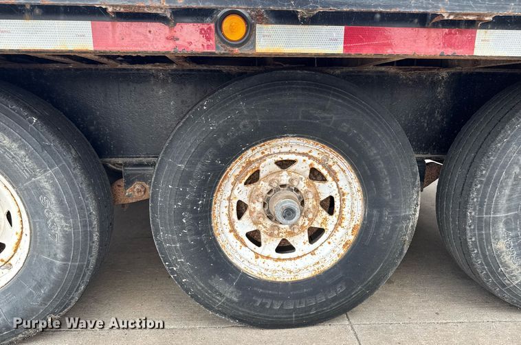 image for item DQ1047 2009 Load Max LLC equipment trailer