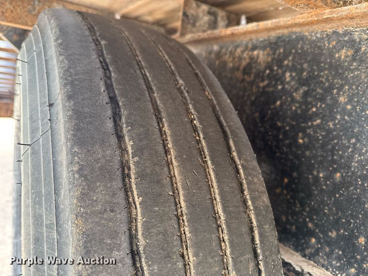 image for item DQ1047 2009 Load Max LLC equipment trailer