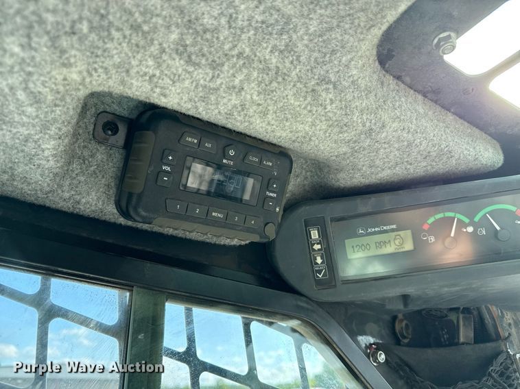 image for item DR2804 2018 John Deere 323E tracked skid steer loader