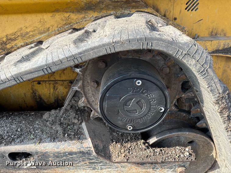 image for item DR2804 2018 John Deere 323E tracked skid steer loader