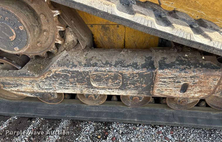 image for item DR2804 2018 John Deere 323E tracked skid steer loader