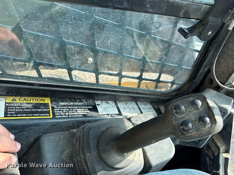 image for item DR2805 2017 John Deere 333G tracked skid steer loader