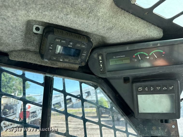 image for item DR2805 2017 John Deere 333G tracked skid steer loader