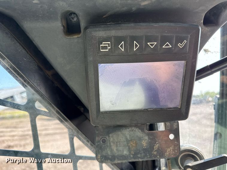 image for item DR2805 2017 John Deere 333G tracked skid steer loader