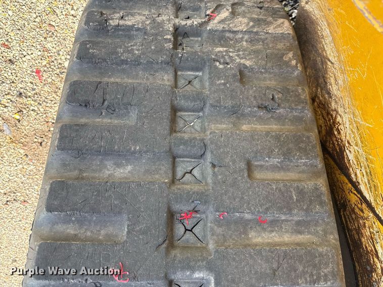 image for item DR2805 2017 John Deere 333G tracked skid steer loader