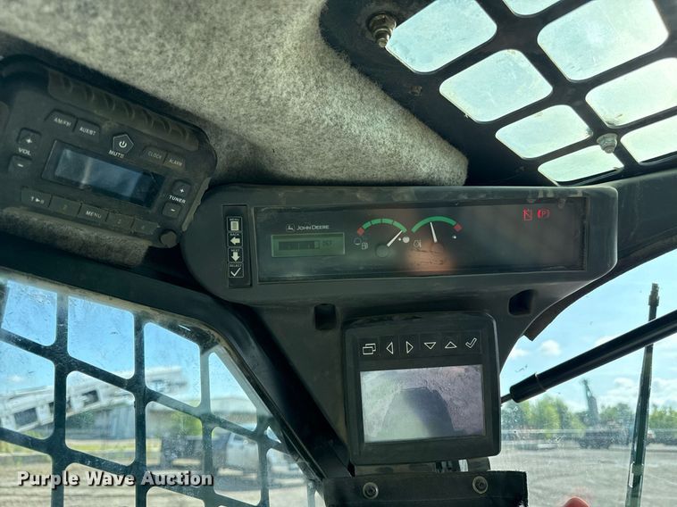 image for item DR2806 2018 John Deere 333G tracked skid steer loader