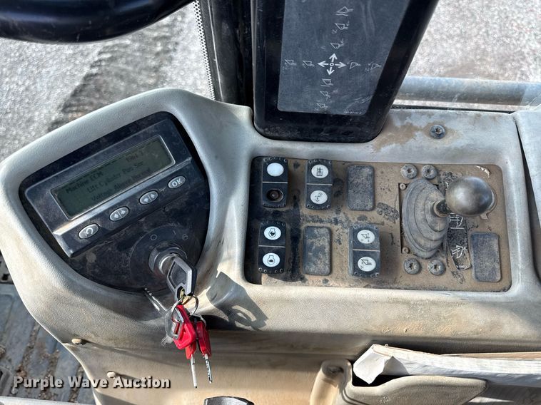 image for item DR2807 2008 Caterpillar 953D track loader