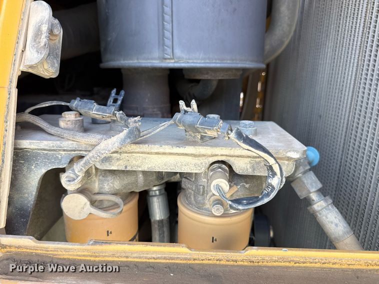 image for item DR2807 2008 Caterpillar 953D track loader