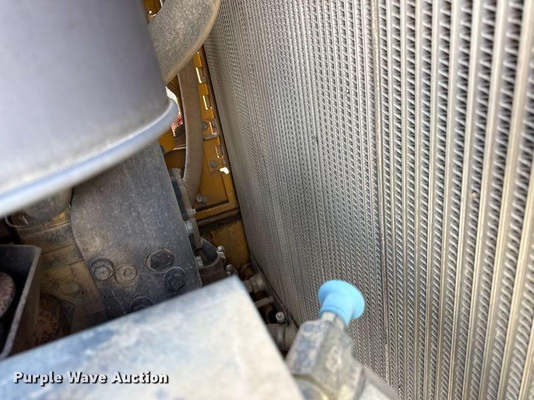 image for item DR2807 2008 Caterpillar 953D track loader