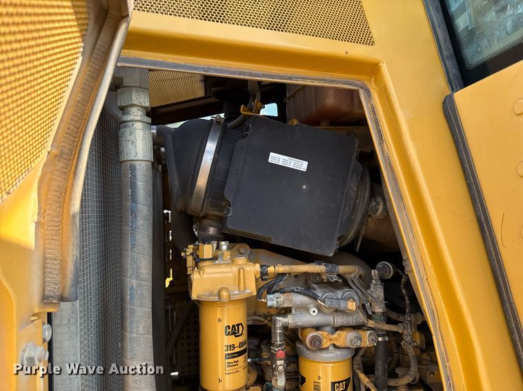 image for item DR2807 2008 Caterpillar 953D track loader