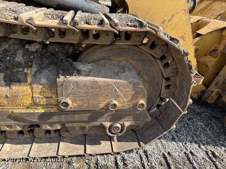 image for item DR2807 2008 Caterpillar 953D track loader