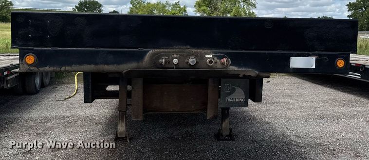 image for item DR2812 2001 Trail King drop deck trailer