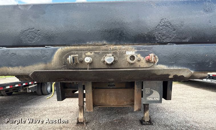 image for item DR2812 2001 Trail King drop deck trailer