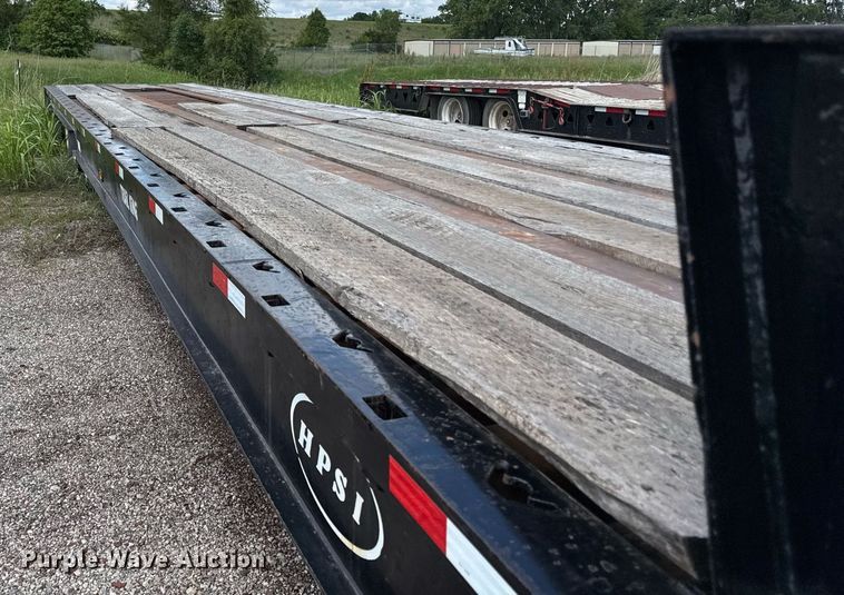 image for item DR2812 2001 Trail King drop deck trailer