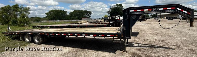 image for item DR2813 2016 PJ equipment trailer