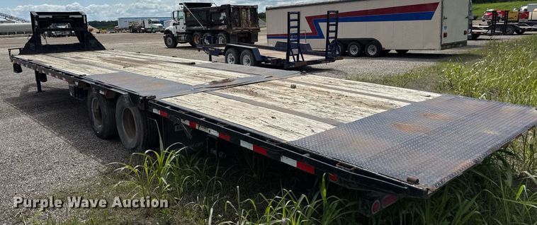 image for item DR2813 2016 PJ equipment trailer
