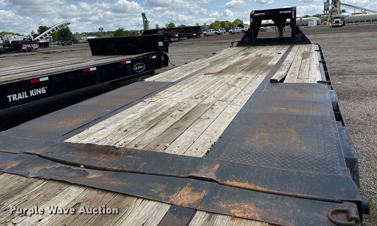 image for item DR2813 2016 PJ equipment trailer