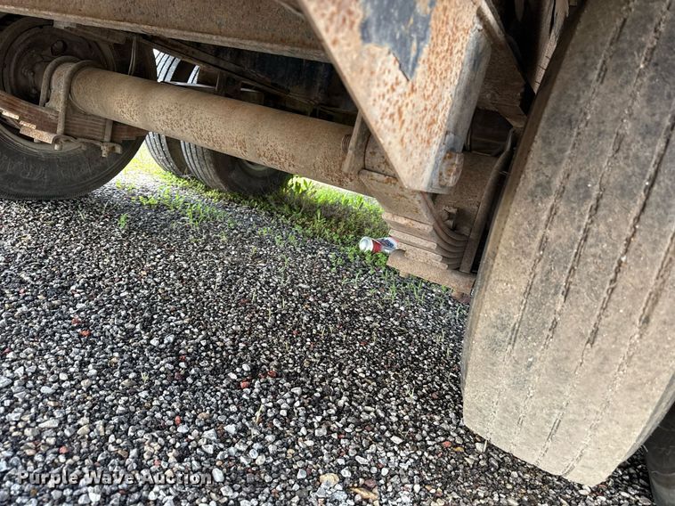 image for item DR2813 2016 PJ equipment trailer