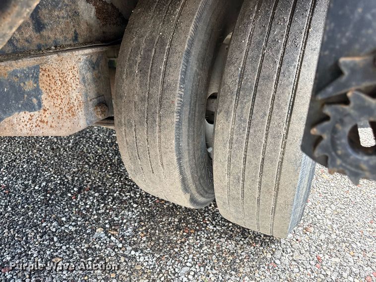 image for item DR2813 2016 PJ equipment trailer