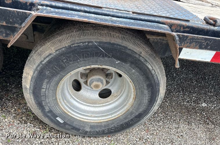 image for item DR2813 2016 PJ equipment trailer