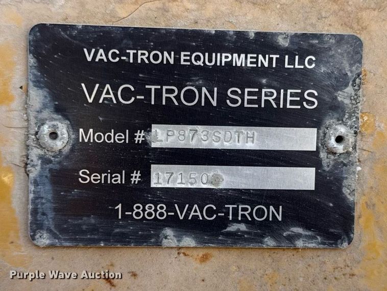 image for item DR2818 2017 Vermeer LP873SDT vacuum trailer